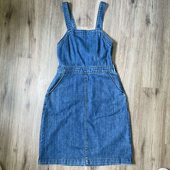 Universal Thread - Denim Dress with Pockets - Picture 2 of 7